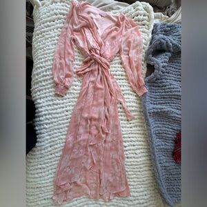 Pink Lily Blush Floral Women's Robe